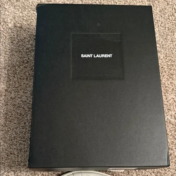 Saint Laurent White Sneakers with Camo Laces - Picture 3 of 15